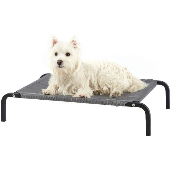 Bunty Waterproof Outdoor Pet Basket