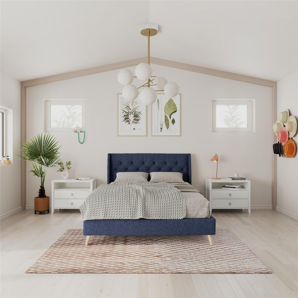 Novogratz Her Majesty Bed